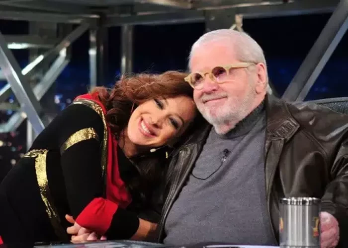 Confira alguns famosos que já namoraram e você não deve lembrar  - imagem 544