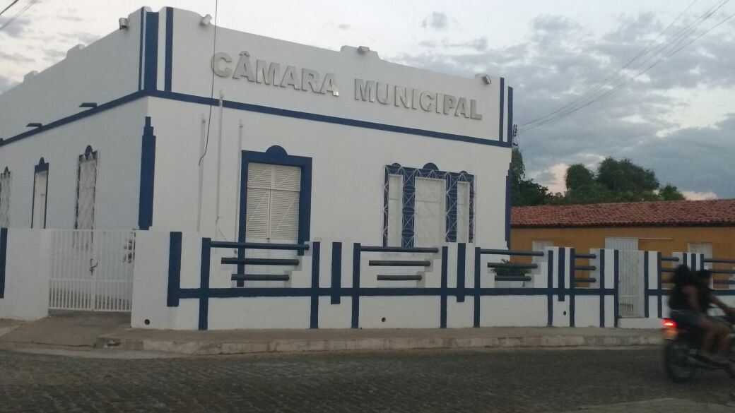 População se manifesta nas redes sociais contra decisão de vereadores em Barras. - Imagem 2