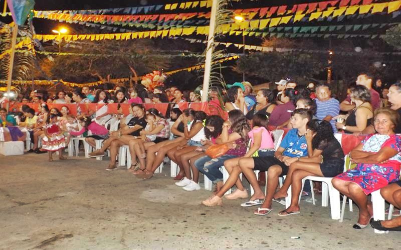 Público prestigia primeira noite do Encontro de Folguedos na Praça Manoel Nogueira Lima  - Imagem 23