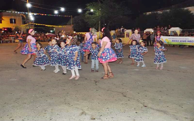 Público prestigia primeira noite do Encontro de Folguedos na Praça Manoel Nogueira Lima  - Imagem 41