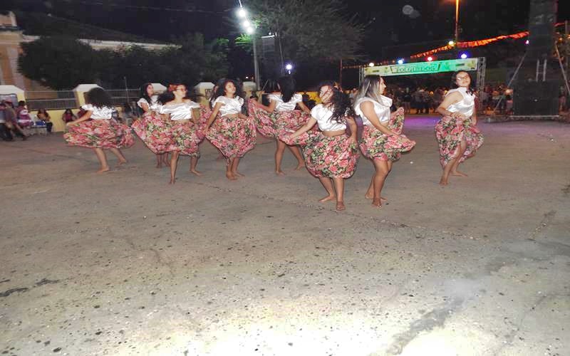Público prestigia primeira noite do Encontro de Folguedos na Praça Manoel Nogueira Lima  - Imagem 70