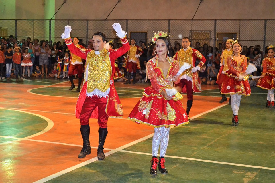 Prefeitura municipal realiza a primeira noite do arraiá da cidade de Joaquim Pires - Imagem 38
