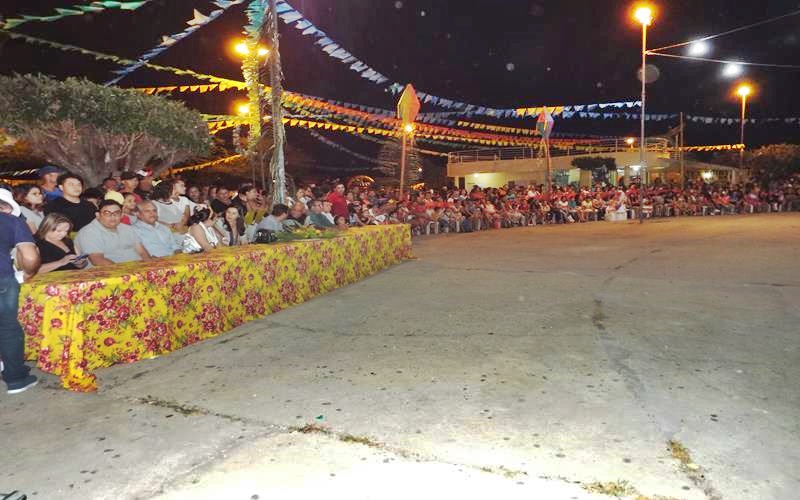 Público prestigia primeira noite do Encontro de Folguedos na Praça Manoel Nogueira Lima  - Imagem 30
