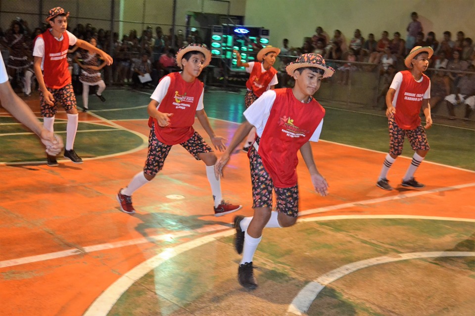 Prefeitura municipal realiza a primeira noite do arraiá da cidade de Joaquim Pires - Imagem 64