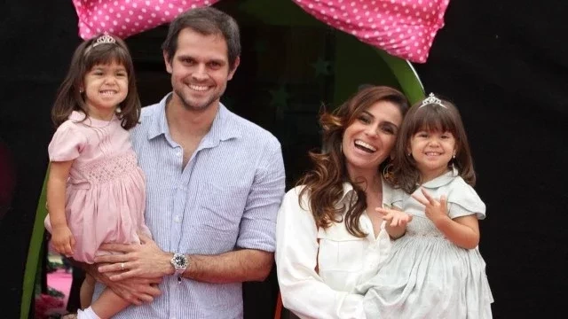 Saiba quais famosos são pais de gêmeos ou trigêmeos - imagem 660