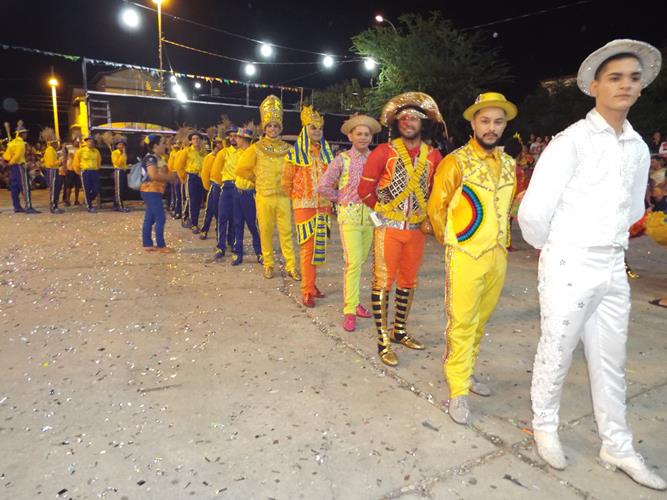 Junina Bag Dance leva título de campeã do Encontro de Folguedos 2019  - Imagem 77