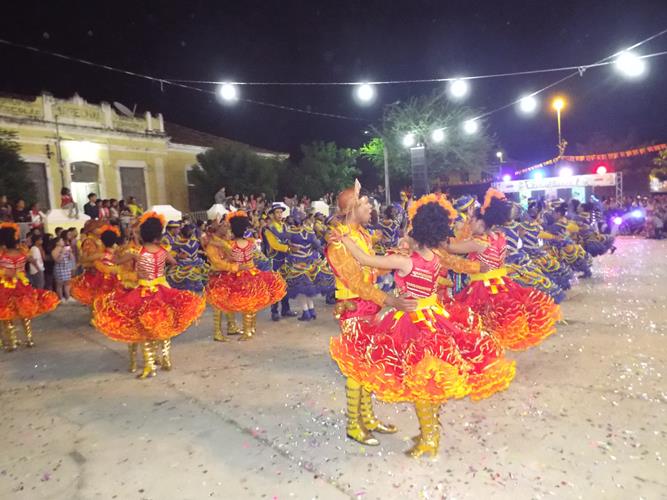 Junina Bag Dance leva título de campeã do Encontro de Folguedos 2019  - Imagem 118