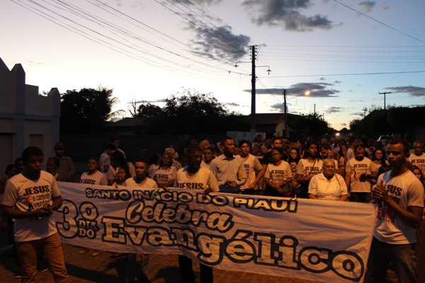 Dia do Evangélico é celebrado em Santo Inácio do Piauí   - Imagem 24