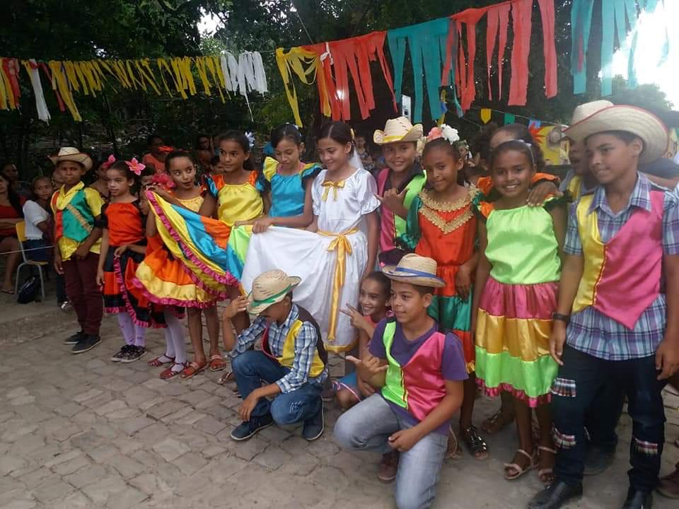 Tradição que continua em escola Menino Jesus - Imagem 11