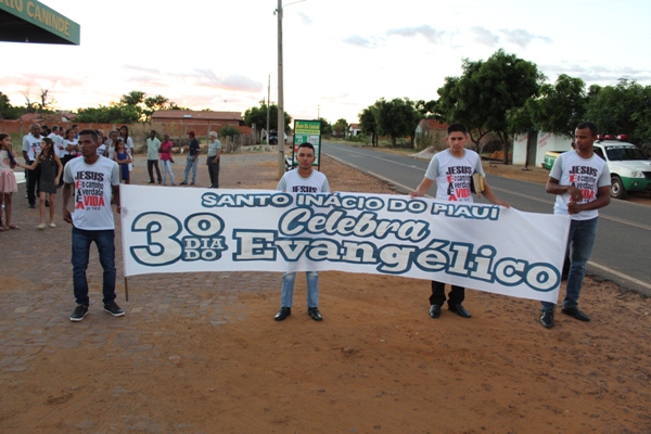 Dia do Evangélico é celebrado em Santo Inácio do Piauí   - Imagem 2