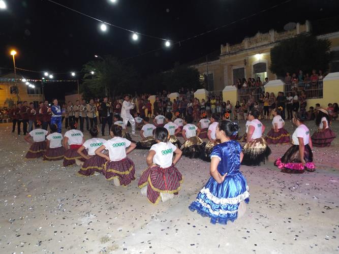 Junina Bag Dance leva título de campeã do Encontro de Folguedos 2019  - Imagem 55
