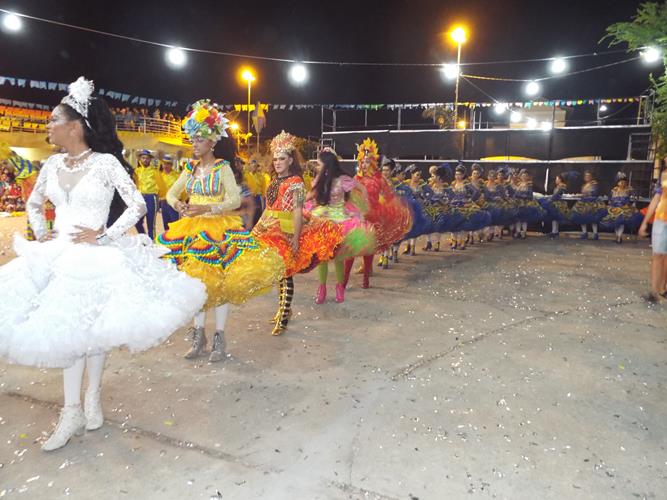 Junina Bag Dance leva título de campeã do Encontro de Folguedos 2019  - Imagem 75