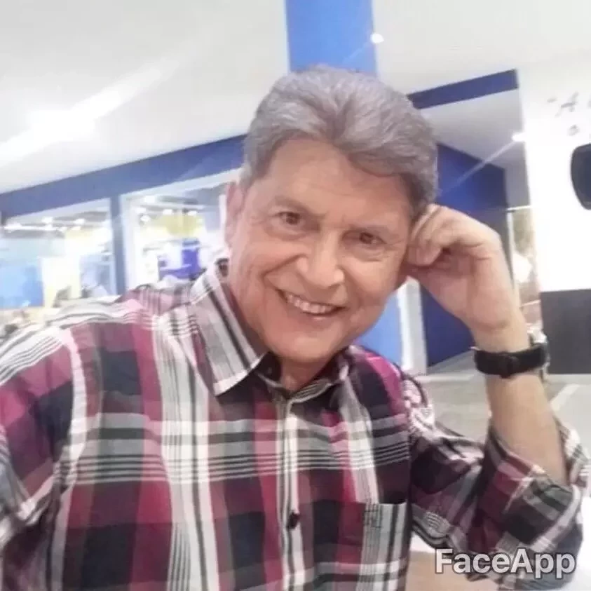 Entrando na onda: Veja apresentadores da TVMN com "filtro de idoso" - imagem 745