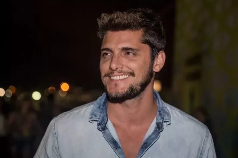 Batem um bolão: Conheça os famosos que são craques do futebol - imagem 908