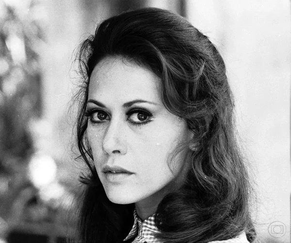 Veja 28 atores que morreram durante as gravações de novelas - imagem 974