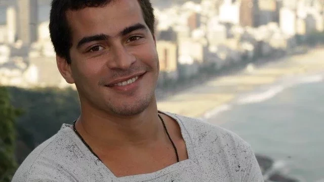 Batem um bolão: Conheça os famosos que são craques do futebol - imagem 918