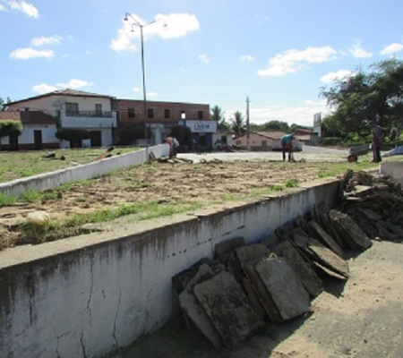 Prefeito Ananias André inicia construção da Academia da Saúde