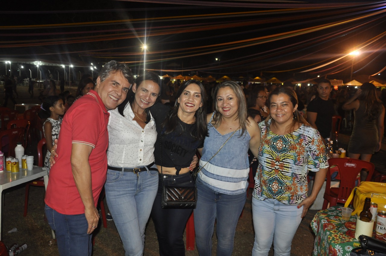 Prefeito João Luiz depois de 6 dias encerra Semana Cultural com chave de ouro - Imagem 43