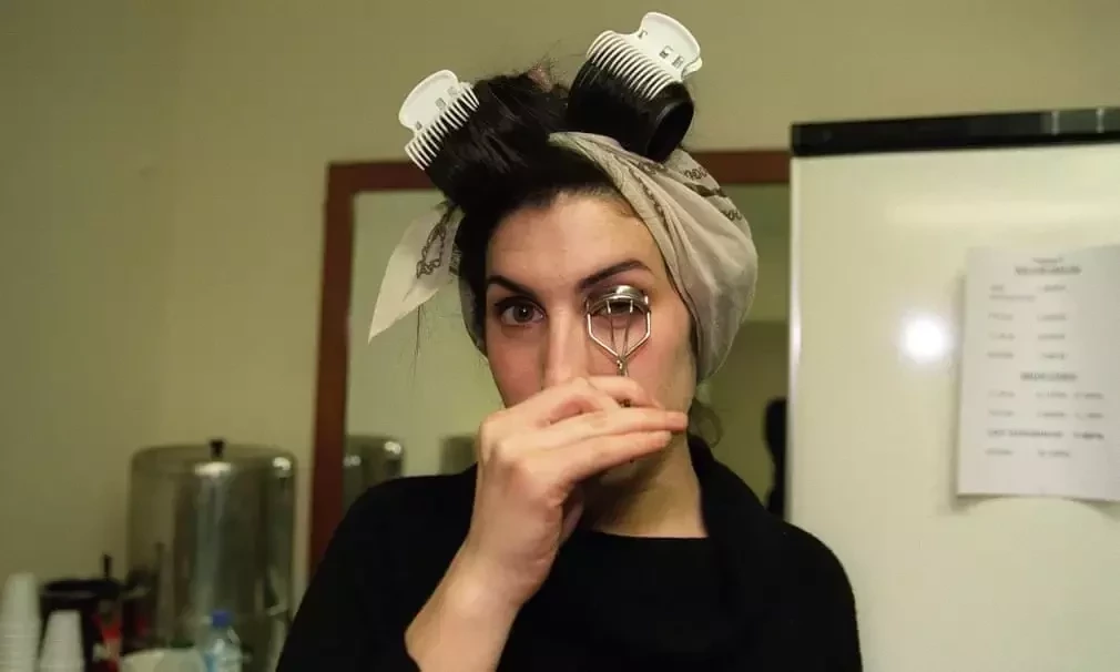 8 anos sem Amy Winehouse: 15 fatos sobre a cantora que você não sabia - imagem 1458