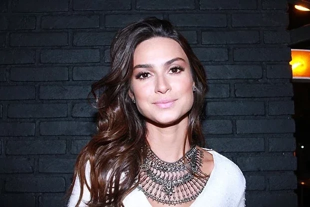 Do lixo ao luxo: Veja os famosos que já moraram na rua - imagem 1401