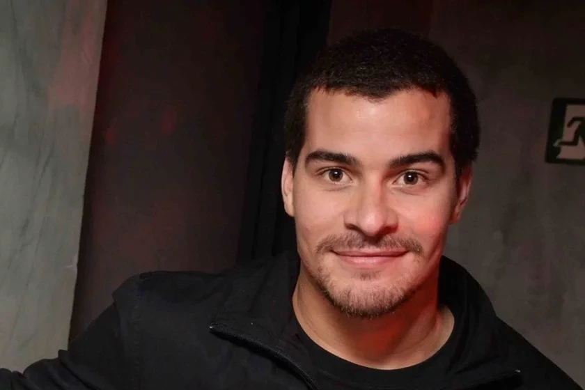 Do lixo ao luxo: Veja os famosos que já moraram na rua - imagem 1408