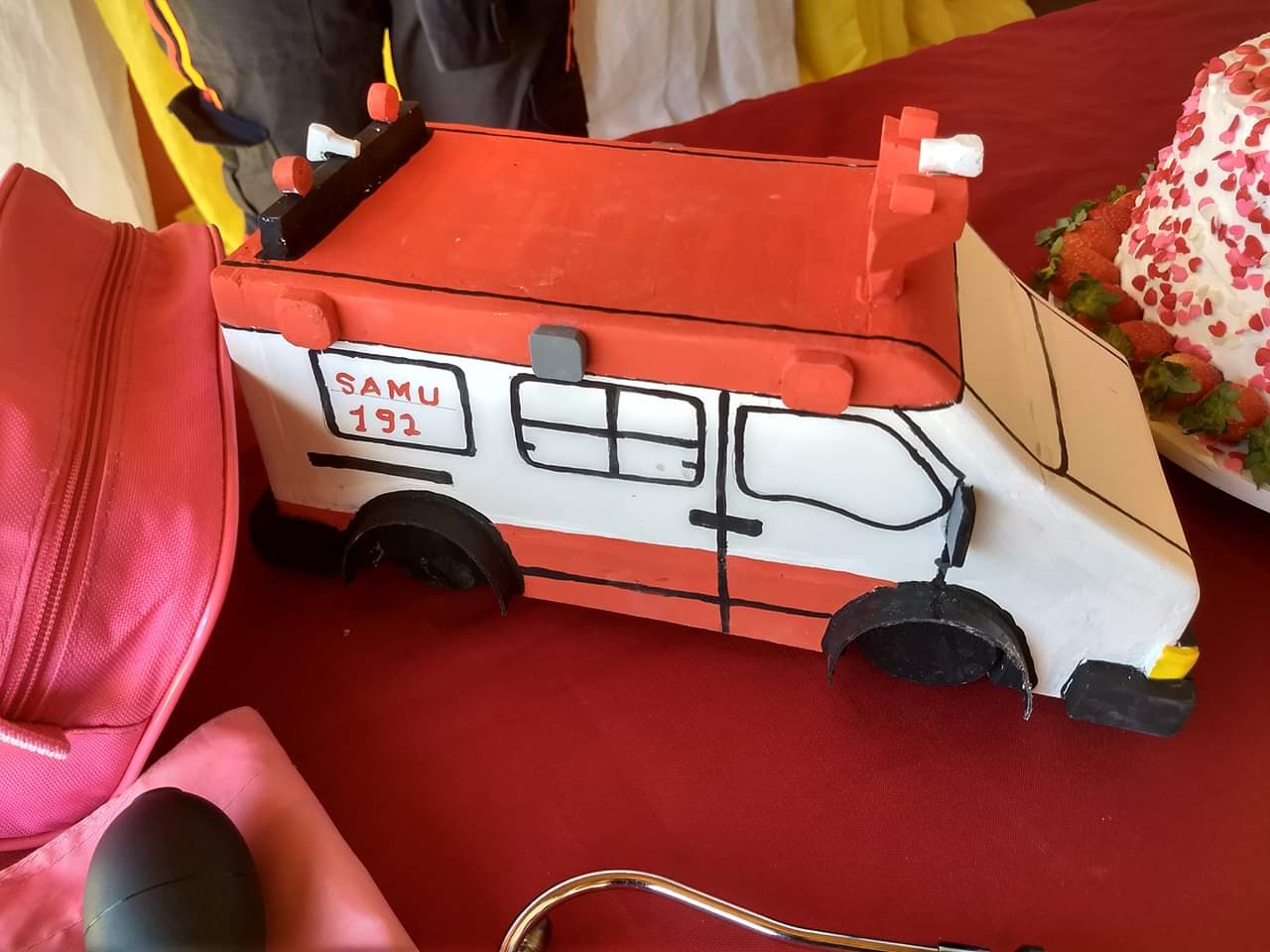 Prefeito João Luiz participa de comemoração de 03 anos de relevantes serviços do SAMU - Imagem 11