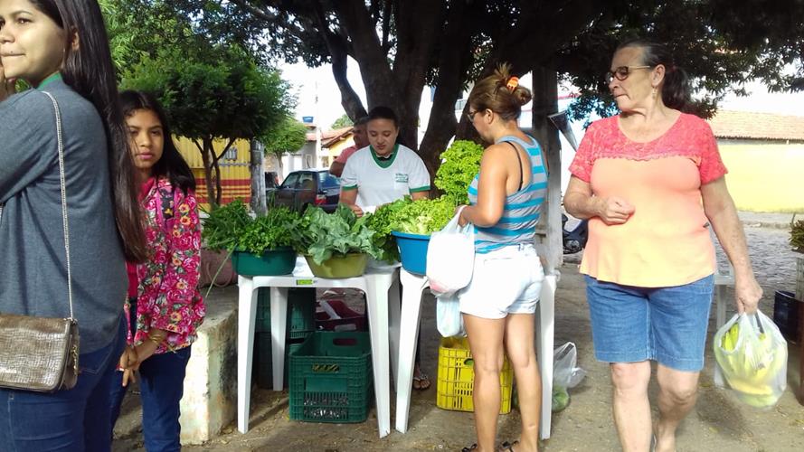 Público prestigia comprando produtos na Feira Sabores e Saberes  - Imagem 14