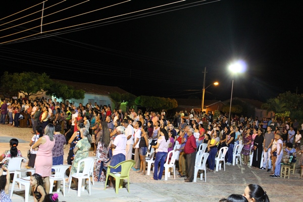 Padre Lael Rubem celebra terceira noite de novena a Santo Inácio de Loyola - Imagem 21