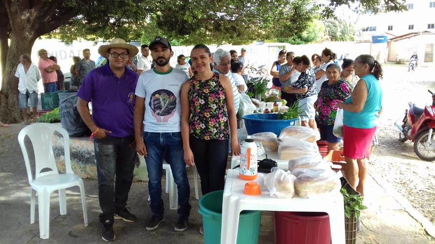 Público prestigia comprando produtos na Feira Sabores e Saberes  - Imagem 5
