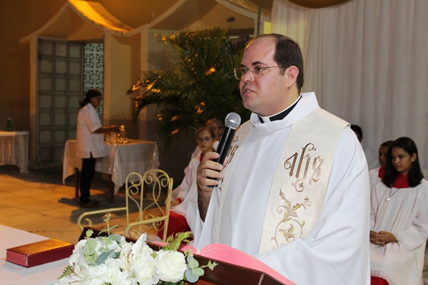 Padre Lael Rubem celebra terceira noite de novena a Santo Inácio de Loyola - Imagem 13