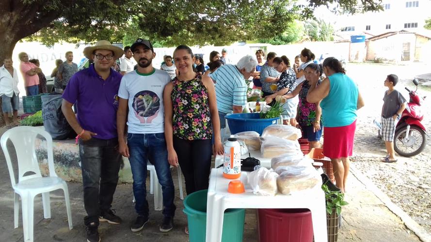 Público prestigia comprando produtos na Feira Sabores e Saberes  - Imagem 7
