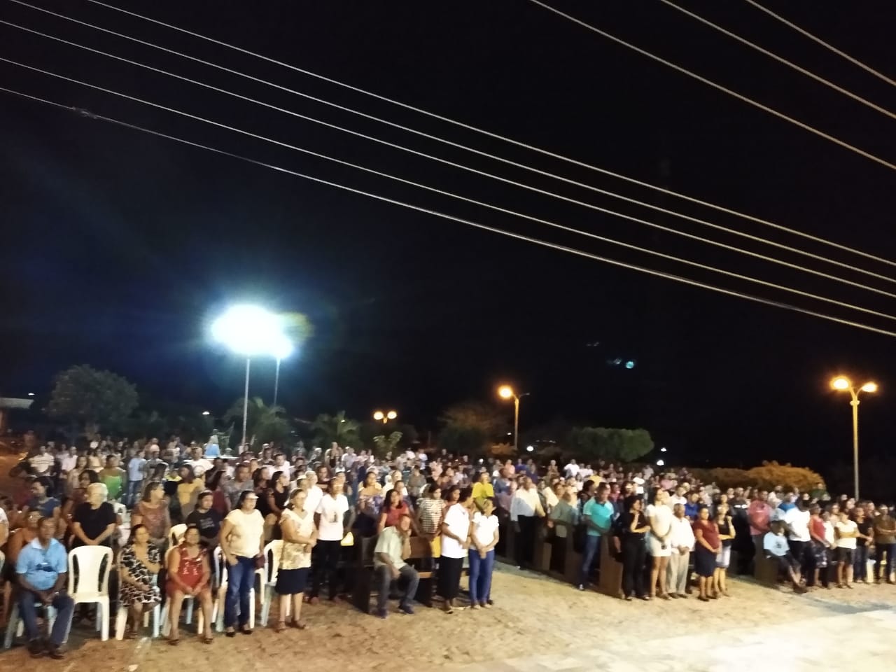 Fiéis participaram da segunda noite de novena a Santo Inácio de Loyola, na noite dessa terça-feira