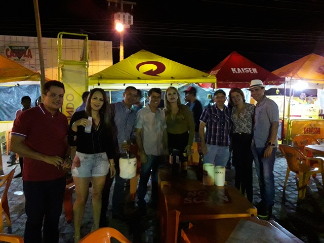 São João do bairro Codó junta multidão em Dom Expedito Lopes confira os vídeos.  - Imagem 31