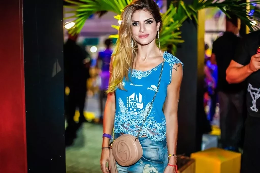 Conheça algumas celebridades que já nasceram em berço de ouro  - imagem 1924