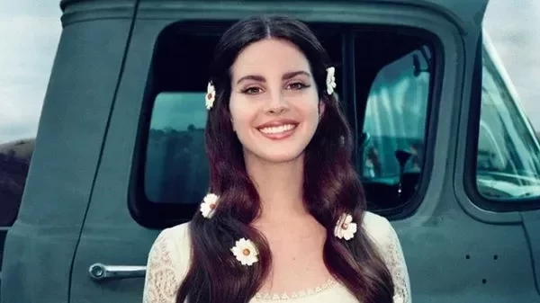 Conheça algumas celebridades que já nasceram em berço de ouro  - imagem 1933