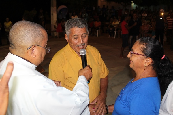 Fiéis lotam patamar da igreja na última noite de novena e missa a Santo Inácio de Loyola  - Imagem 30