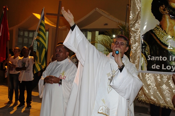 Milhares de fiéis participaram da missa solene a Santo Inácio de Loyola  - Imagem 39