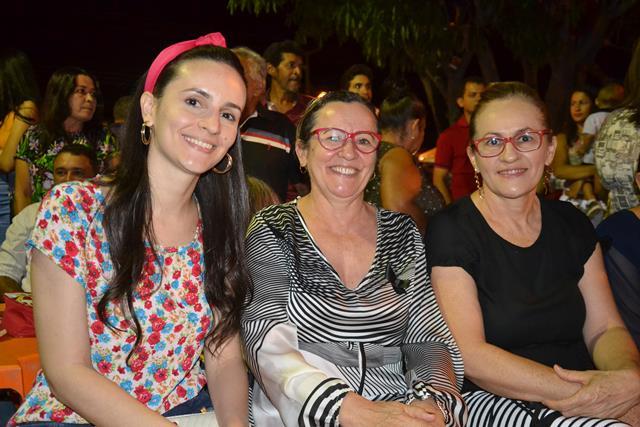 2º Dia do São João do Bairro Codó em Dom Expedito Lopes confira os vídeos. “Multidão prestigia o evento” - Imagem 28