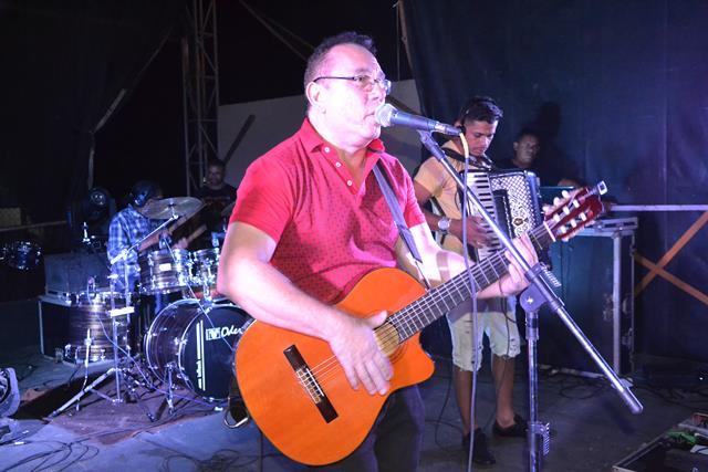 2º Dia do São João do Bairro Codó em Dom Expedito Lopes confira os vídeos. “Multidão prestigia o evento” - Imagem 34