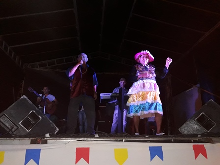 Último dia do S.J do bairro Codó surpreendeu a todos com as grandes atrações - Confira os vídeos! - Imagem 10