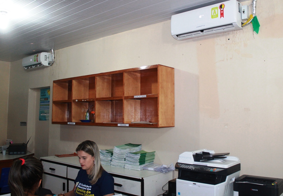 Secretaria de Assistência Social de Pedro II ganha novo mobiliário - Imagem 5