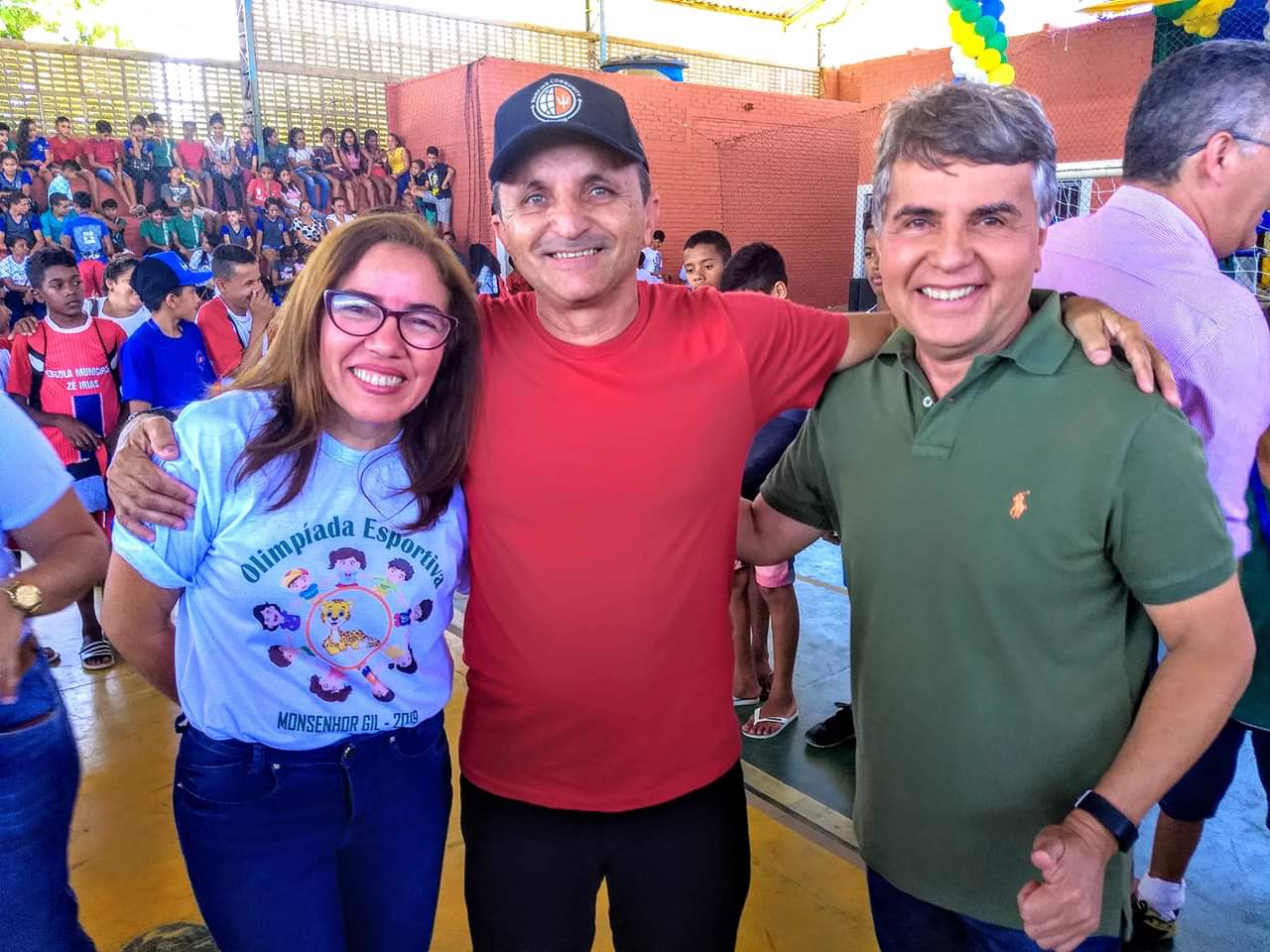 Prefeito João Luiz e Secretaria Norma Suely encerram com chave de ouro Olimpíada Escolar - Imagem 16