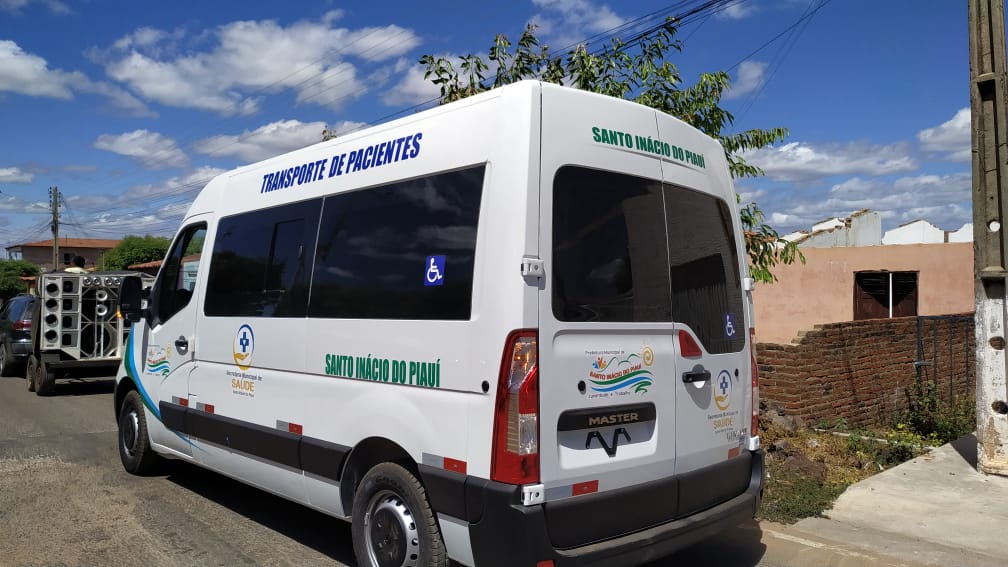 Prefeitura de Santo Inácio recebe Van para a secretaria de saúde - Imagem 10