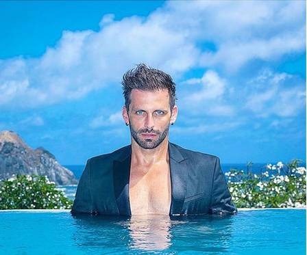 Henri Castelli fala sobre jejum de sexo de três meses: ‘Coisas de energia. Fico confinado’