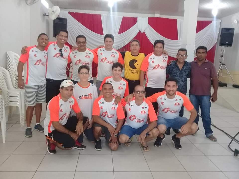 Prefeito João Luiz recebe os atletas dos jogos das Igrejas Evangélicas  - Imagem 4