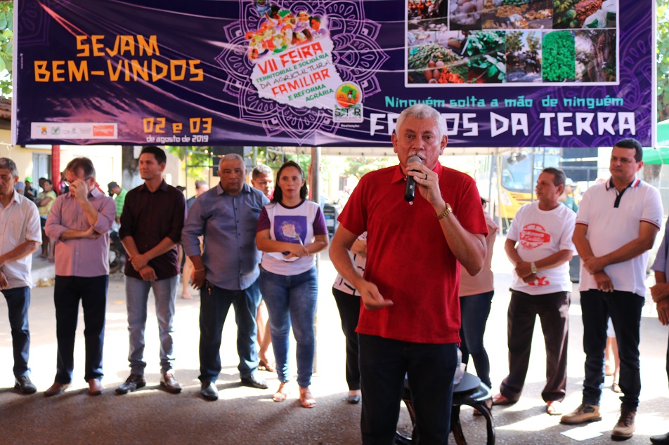 Prefeito participou da Feira da Agricultura Familiar em Miguel Alves  - Imagem 3