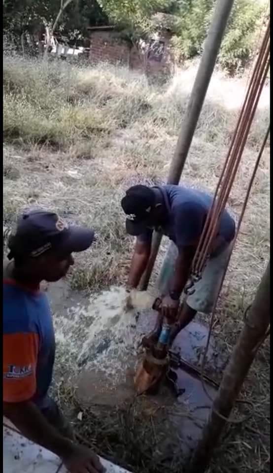 Prefeitura trabalha firme para levar água aos lares na zona rural do município - Imagem 3