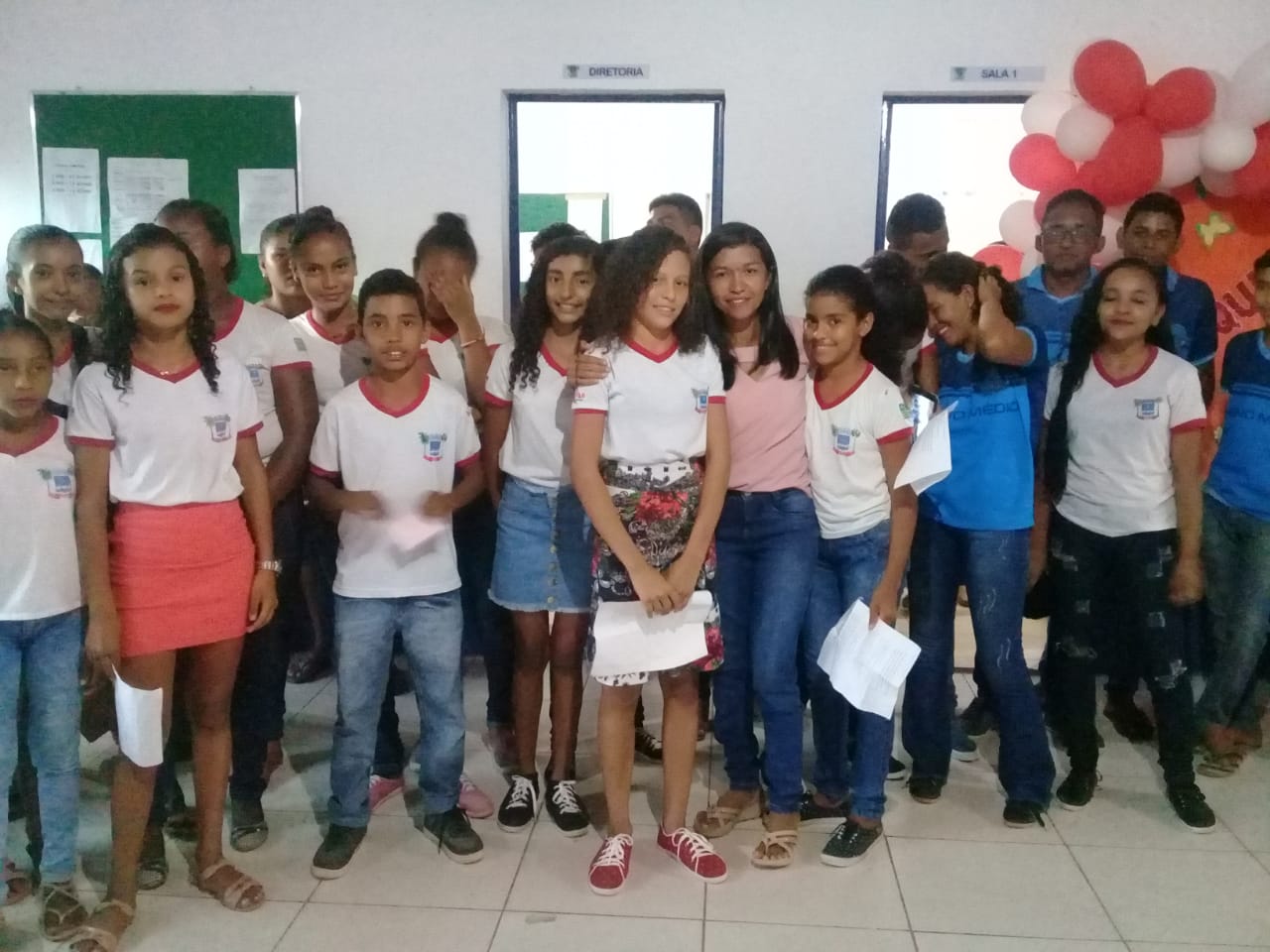 Mais uma comunidade que recebe sua escola reformada - Imagem 4