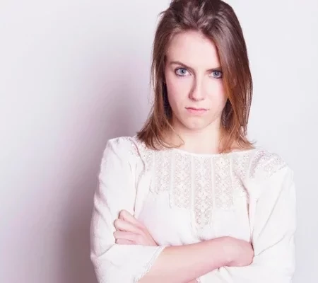 Os 4 signos do zodíaco mais mal-humorados