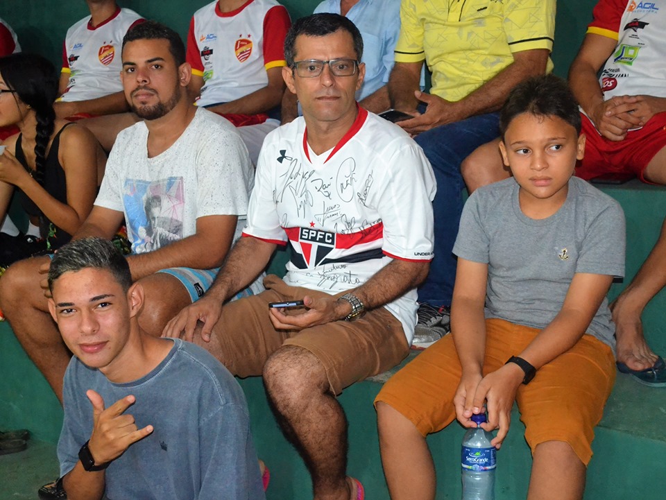 Prefeito Genival Bezerra prestigia a classificação da seleção municipal de futsal - Imagem 8